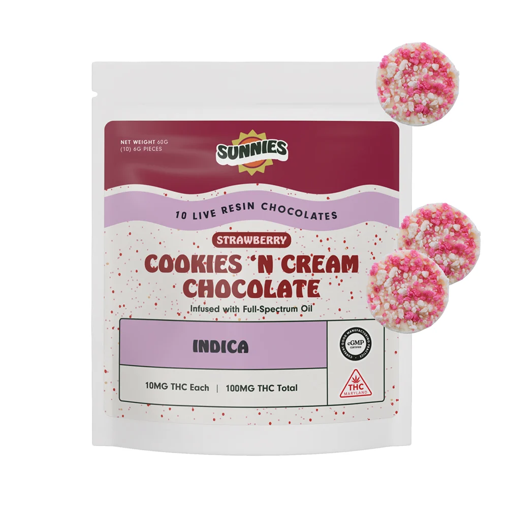 Strawberry Cookies 'n Cream White Chocolate